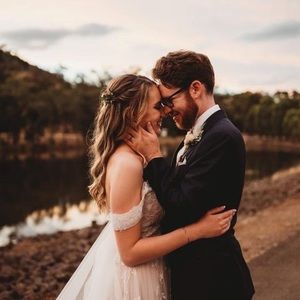 Meet your Posher, Sharon